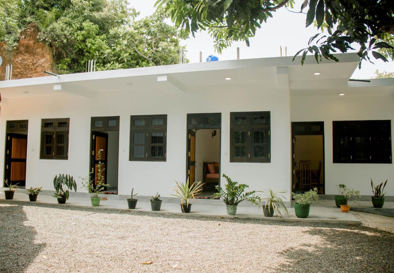 Navodya Guest Mirissa Hotel Luaran gambar